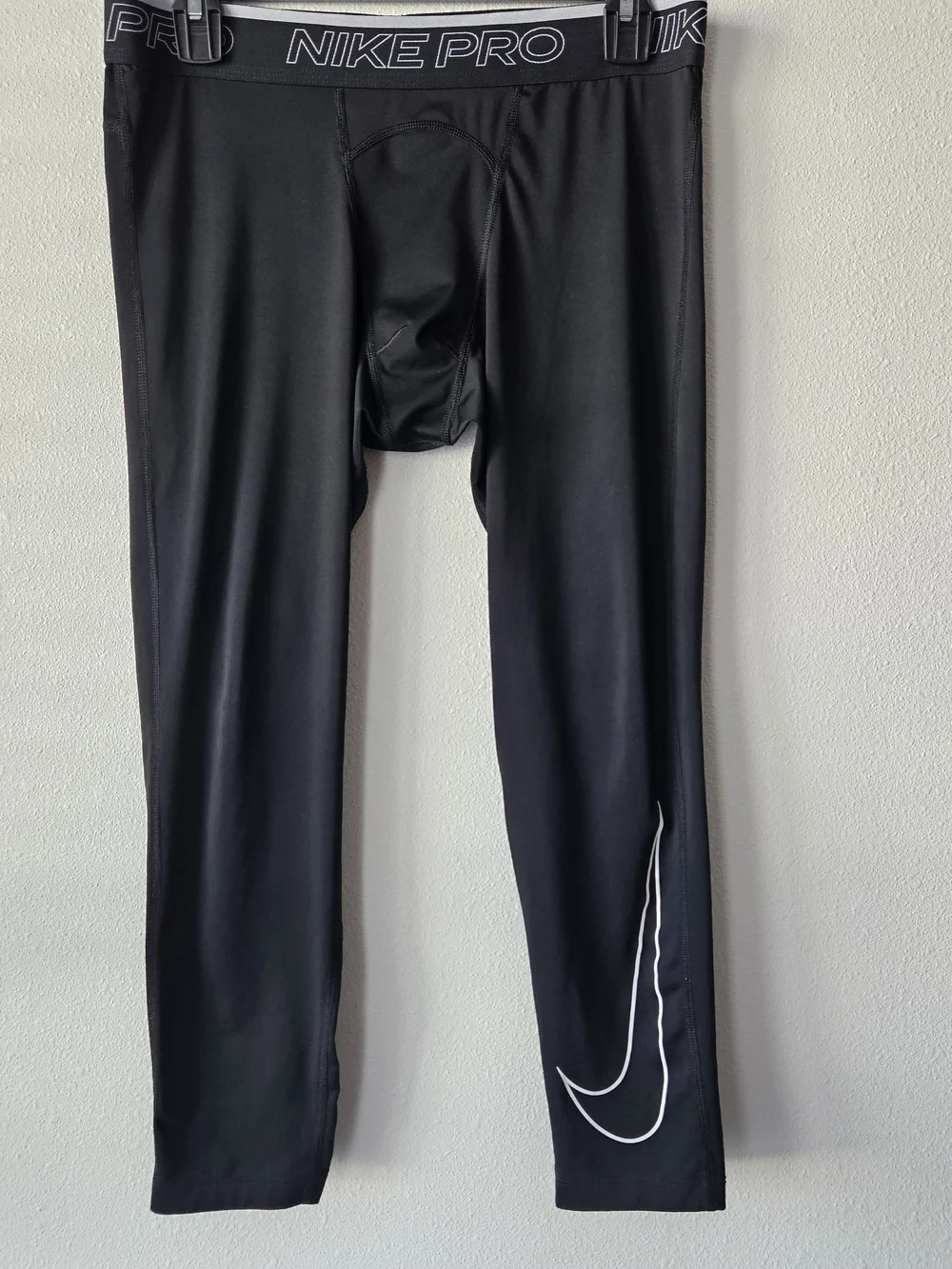 Nike Pro Black Athletic Compression Tights with White Swoosh Size XL
